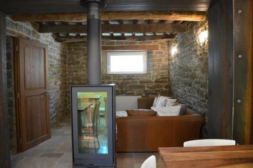 Hostal C� Ma�na