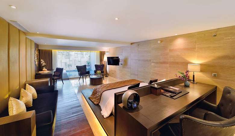 Hotel Golden Tulip Devins Seminyak