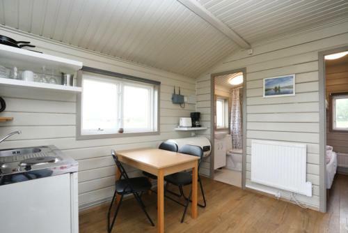 Hellisholar Cottages