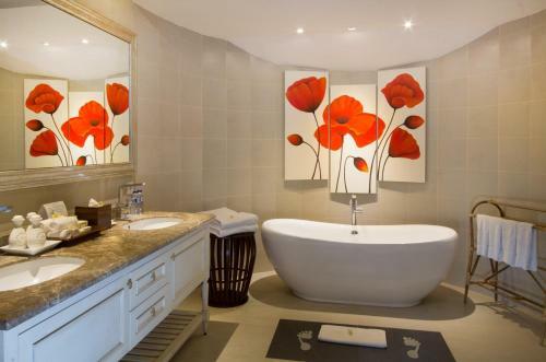 Hotel Grand Balisani Suites
