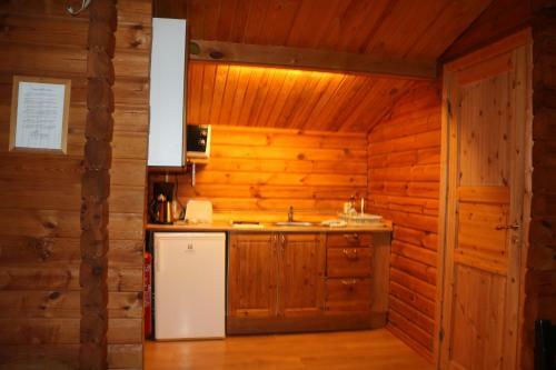 �thl�d Cottages