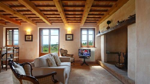 Villa Podere Pomasciano 10