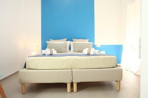 Hostal Beachside Rooms & Suites