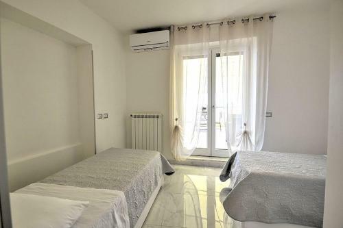 Scala Apartment Sleeps 6 Air Con Wifi