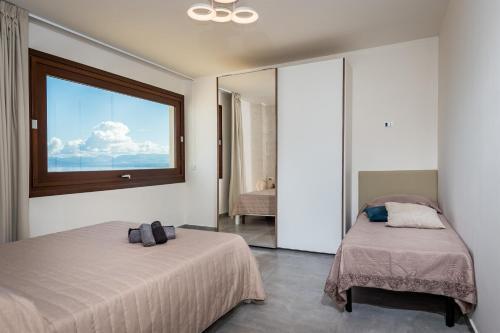 Viscari Villa Sleeps 10 With Pool And Air Con
