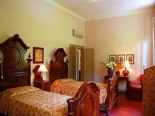Sermide Villa Sleeps 10 Pool Air Con Wifi