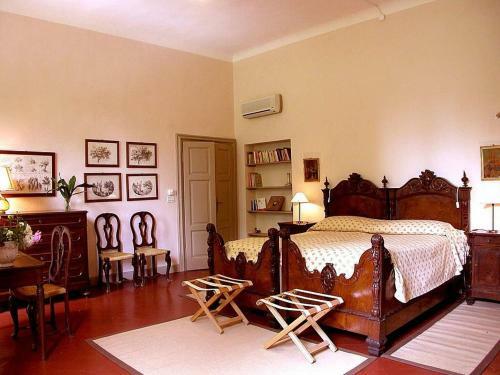 Sermide Villa Sleeps 10 Pool Air Con Wifi