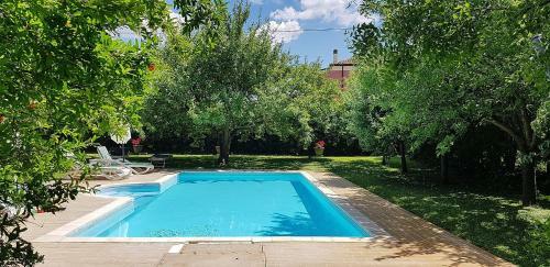 Sermide Villa Sleeps 10 Pool Air Con Wifi