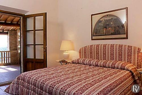 Siena Apartment Sleeps 4 Pool Wifi T433063