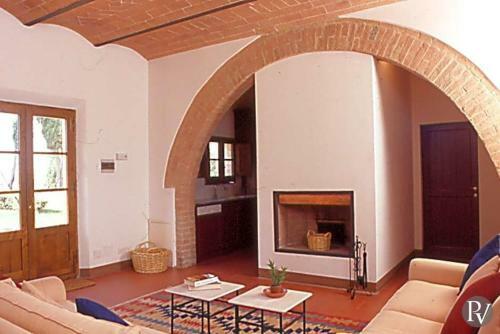 Siena Apartment Sleeps 4 Pool Wifi T433063