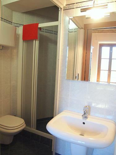 Apartamento Nell'antica Torre Di Fronte A Siena
