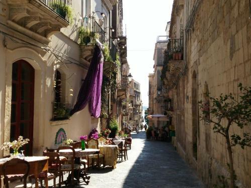 Bed & Breakfast D-home Ortigia
