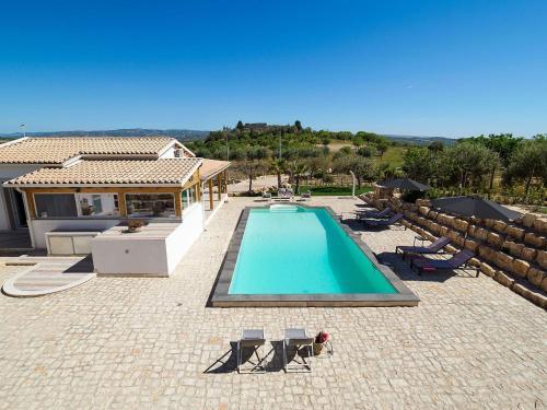 Spacious Holiday Home In Noto With Private Pool