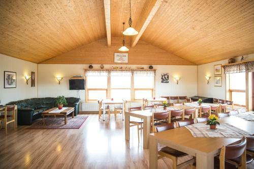 Glj�steinn Sk�linn Hostel