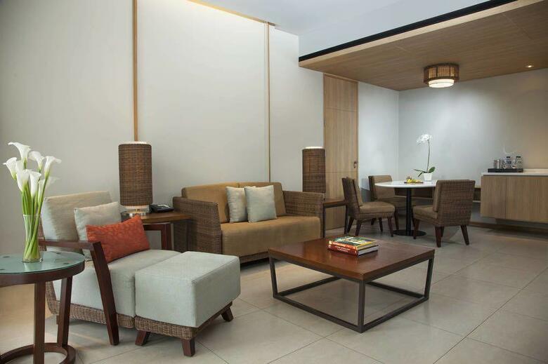 Hotel Courtyard By Marriott Bali Seminyak