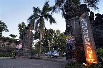 Taman Rosani Hotel & Villa