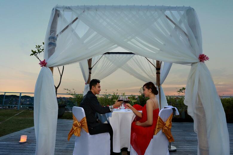 Hotel Centra Taum Seminyak Bali