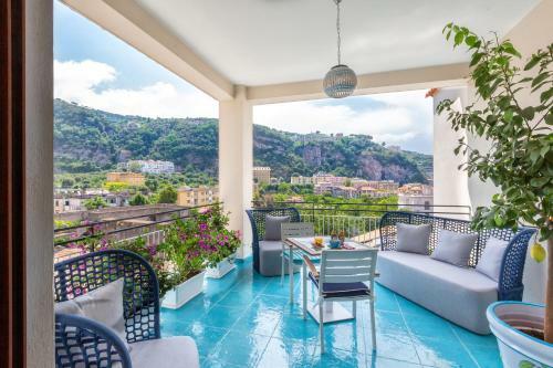 Hostal Sersale Suites