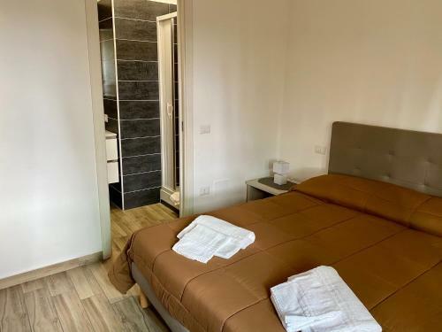 Hostal Caruso Rooms