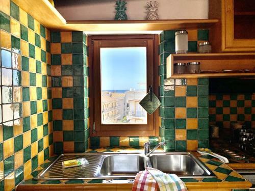 Apartamento Holidaycasa Robert - Attico Vista Mare