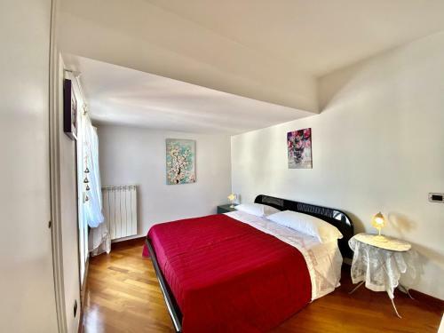 Apartamento Holidaycasa Robert - Attico Vista Mare