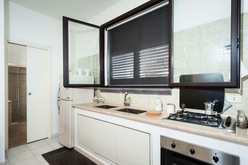 Stazzo Apartment Sleeps 3 With Pool Air Con And Wifi
