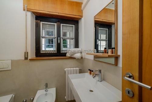 Villa In Stintino: Lisbeth
