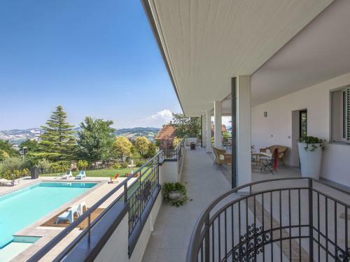 Spacious Villa In Tavullia With Private Swimming Pool