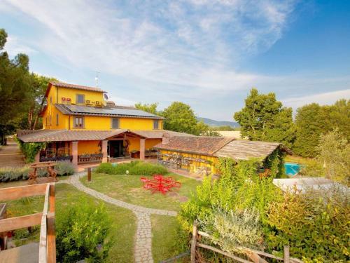 Sunny Tuscan Cottage On Pratomagno Mountain With Orchards