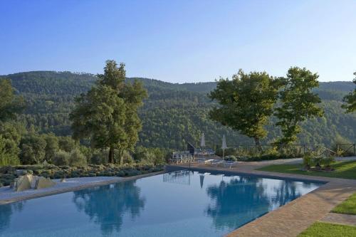 Castello Di Tocchi Villa Sleeps 27 Pool Air Con