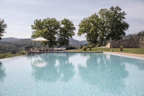 Castello Di Tocchi Villa Sleeps 27 Pool Air Con
