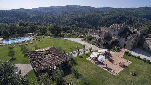 Castello Di Tocchi Villa Sleeps 27 Pool Air Con