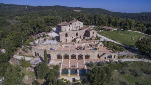 Castello Di Tocchi Villa Sleeps 27 Pool Air Con