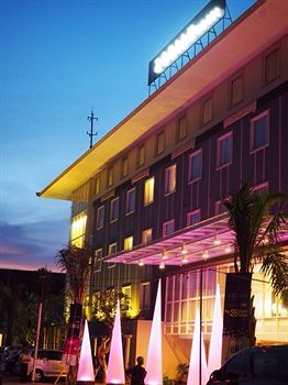 Hotel Zodiak At Seminyak Bali