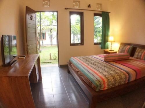 Hostal Ayu Guest House