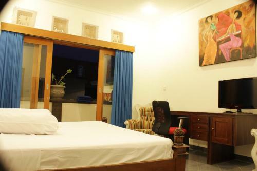 Hostal Ayu Guest House