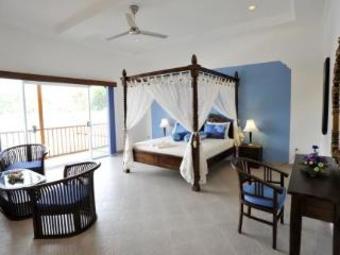 Aquarius Beach Hotel