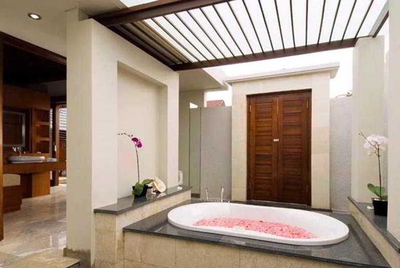 The Palm Suite Villa And Spa