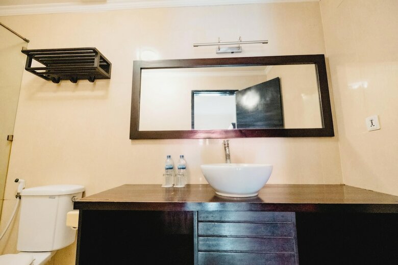 Sarinande Hotel