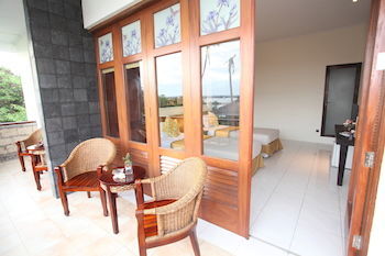 Sanur Seaview Hotel