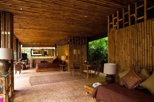 Hotel La Taverna Resort And Villas