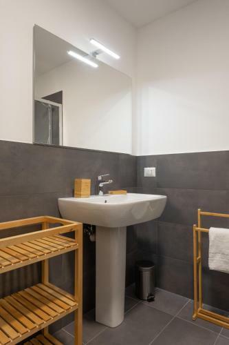 Urban House Carducci - Apartments