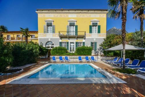Hotel Regina Del Garda Suite