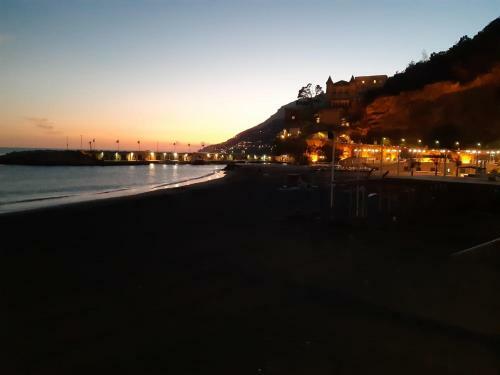 Tramonti E Mare