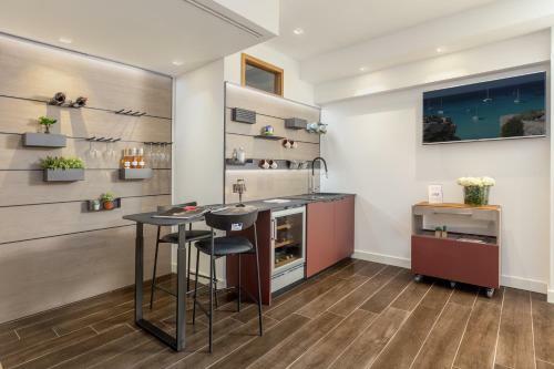Hostal Qui Vicino Boutique Rooms And Suites