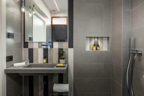 Hostal Qui Vicino Boutique Rooms And Suites