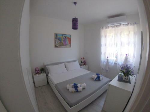 Tropea Oudeis Holidays Apartments