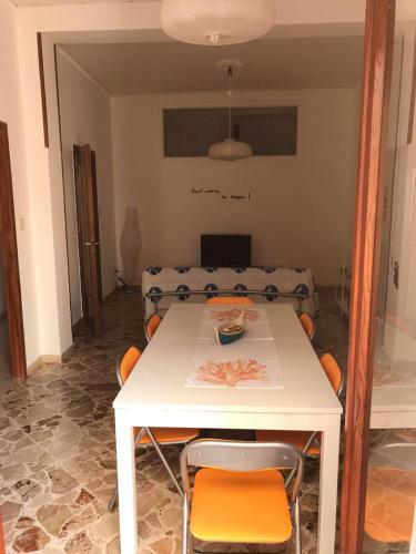 Apartment With 2 Bedrooms In Ustica 2 Km From The Beach