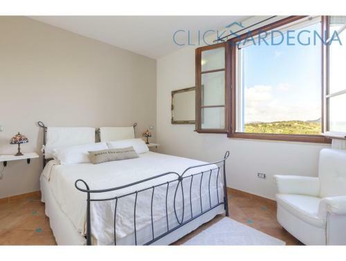 Alghero, Villa Josephine With Spectacular Swimming Pool, For 8 Guests