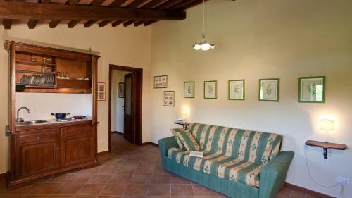 Villa Val Di Marco 12